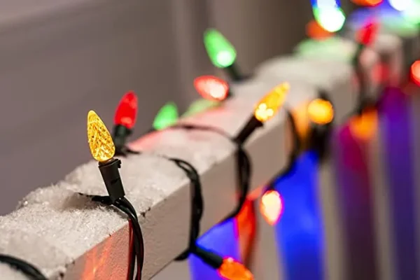 Joiedomi 100 LED Warm White Christmas String Lights 34.12ft 8 Joiedomi 100 LED Warm White Christmas String Lights 34.12ft - Image 6