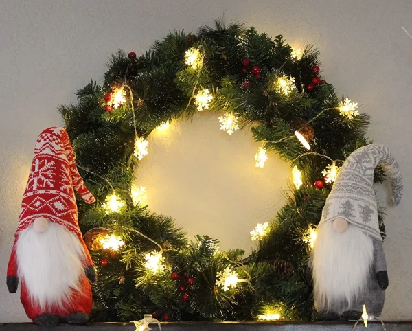 Joiedomi 2x40 LED Warm White Led Snowflake String Lights 16ft 6 Joiedomi 2x40 LED Warm White Led Snowflake String Lights 16ft - Image 4