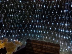 Joiedomi 300 LED Pure White Led Net Lights 6.5x15ft -Christmas Ornaments Sales Store 300 LED Net Lights Pure White 4 600x451 1